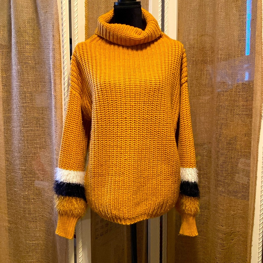 Women’s size large, Gold over sized cowl neck sweater. Warm and comfy
